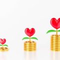 यूलिप (ULIP) बनाम म्यूचुअल फंड: भारतीय निवेशक के लिए कौन श्रेष्ठ?